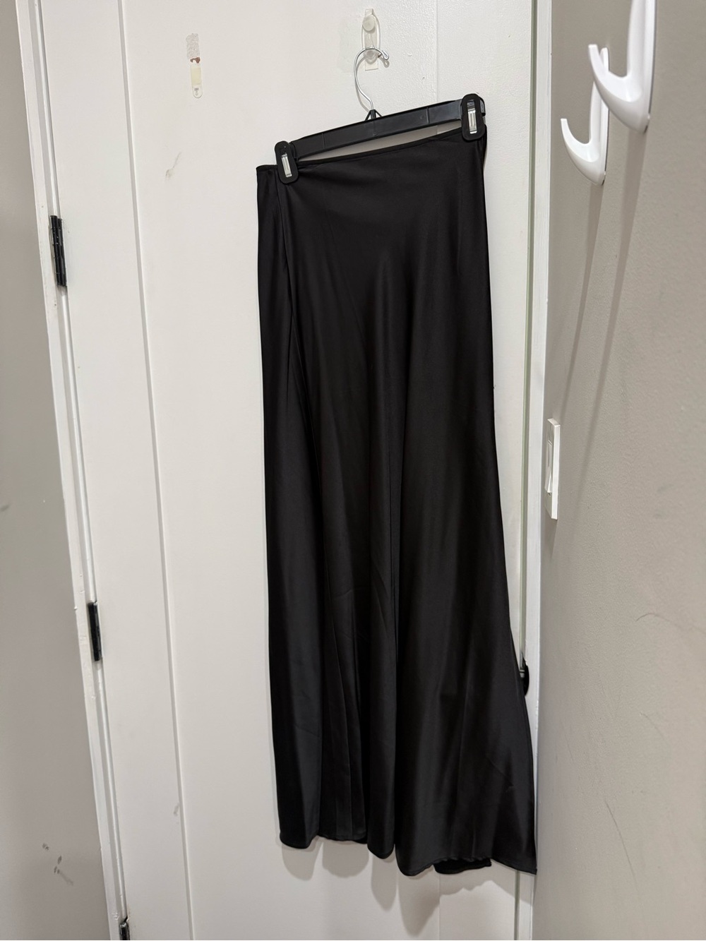 Classic Black Maxi Skirt - Sleek Everyday Style